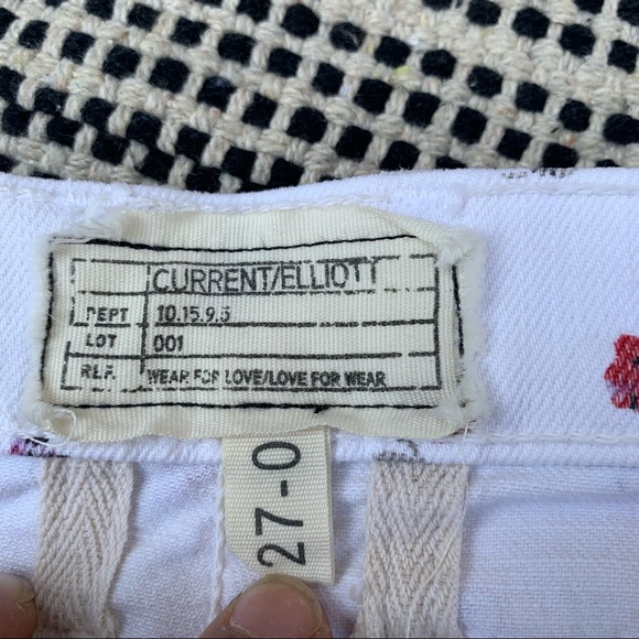 Current/Elliot 'The Fling' Slim Boyfriend Jeans size 27 - Picture 5 of 7